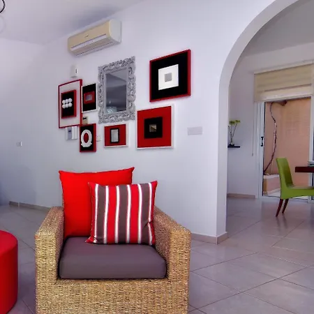 Mia Sea Front Villa *